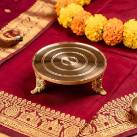 Round Pooja Kamatchi Diya Stool D1,4In