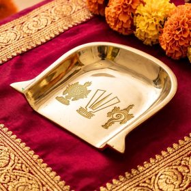 Lord Vishnu Shankh Chakra Namah Tilak Brass Sup for Chhath Pooja